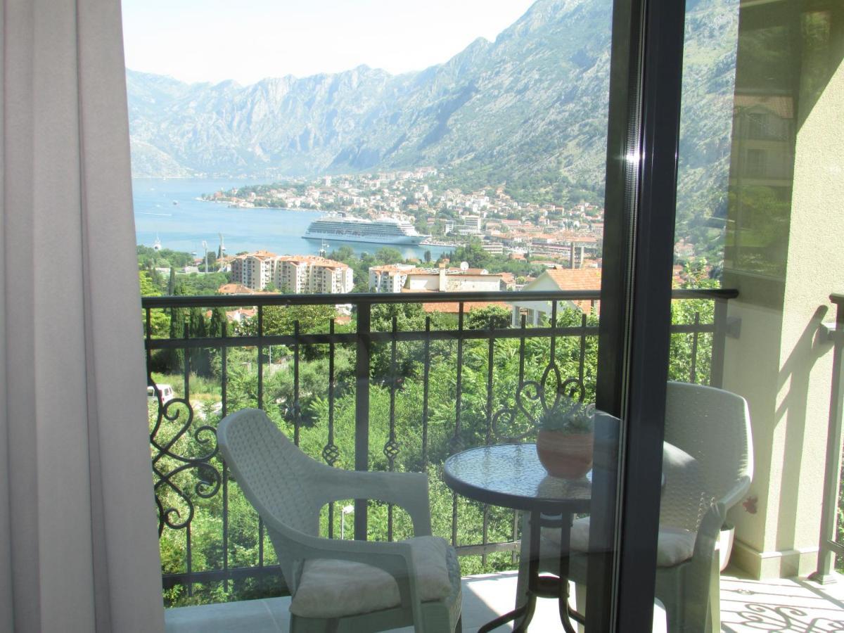 Radgost Kotor Apartments ภายนอก รูปภาพ
