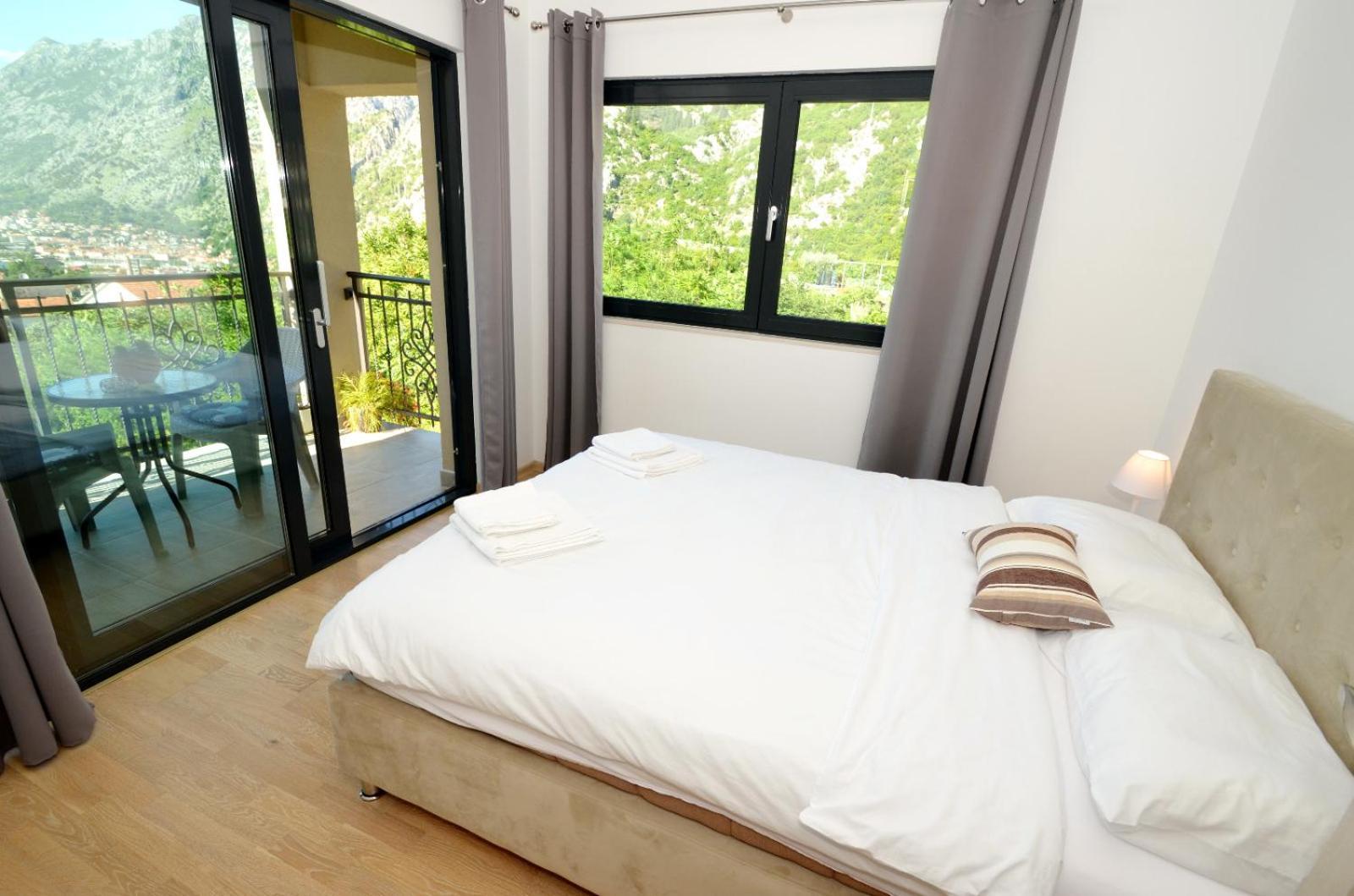 Radgost Kotor Apartments ภายนอก รูปภาพ